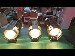 400W đèn pha Fresnel LED RGBAL 5 trong 1 Auto zoom Hoàn toàn có thể điều chỉnh từ 2.700 đến 12.000K